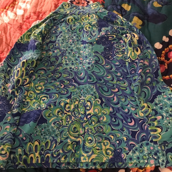 Lilly Pulitzer Lilly’s Lagoon Popover - Picture 5 of 5